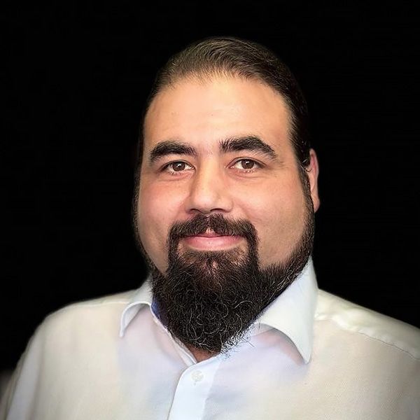 Christian_600x600.jpg Christian_600x600